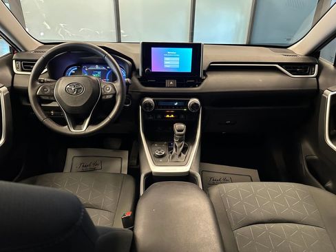 Used 2023 Toyota RAV4 XLE w/ Convenience Package AWD/4WD image 9