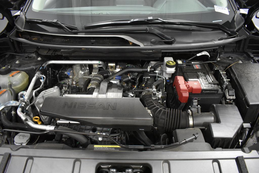 Certified 2026 Nissan Rogue Dark Armor AWD/4WD image 35