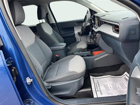 Used 2023 Ford Maverick XLT image 18