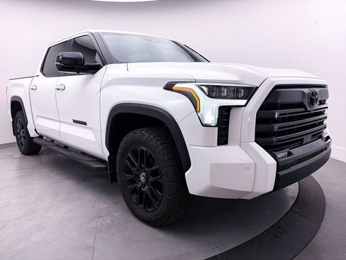 Used 2025 Toyota Tundra Limited image 11