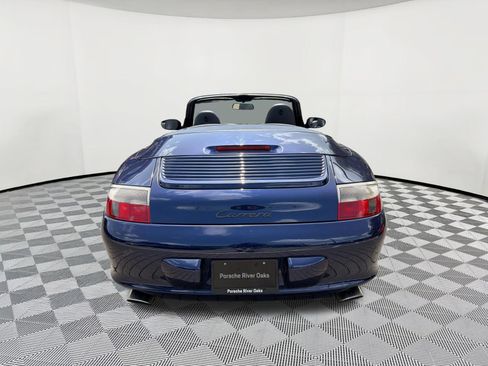 Used 2003 Porsche 911 Cabriolet image 10
