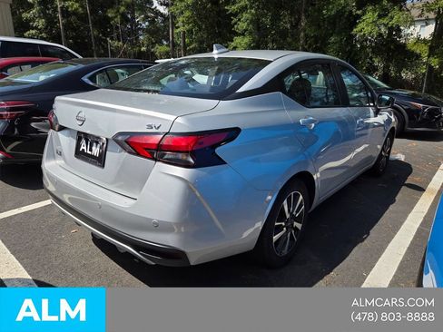 Used 2024 Nissan Versa SV FWD image 16