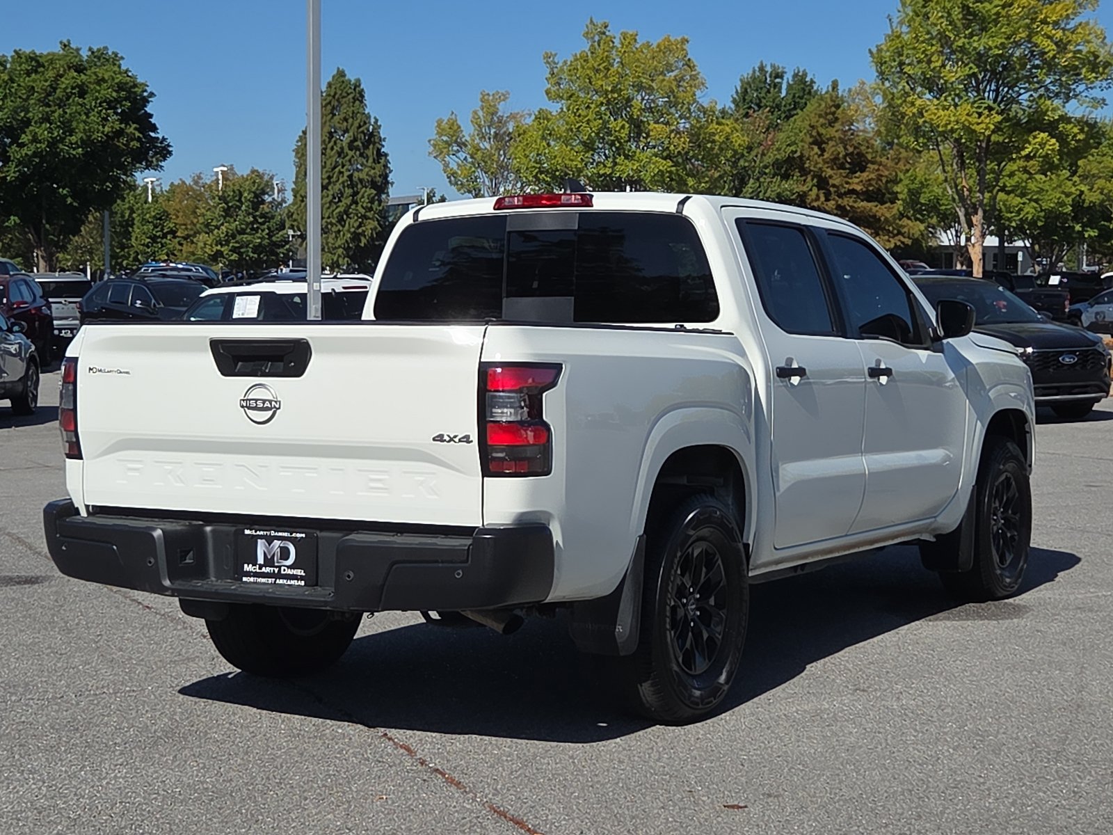 Used 2025 Nissan Frontier S w/ S Utility Package AWD/4WD image 5