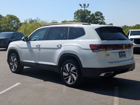 Used 2024 Volkswagen Atlas SE image 7