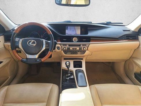 Used 2013 Lexus ES 300h Hybrid image 15