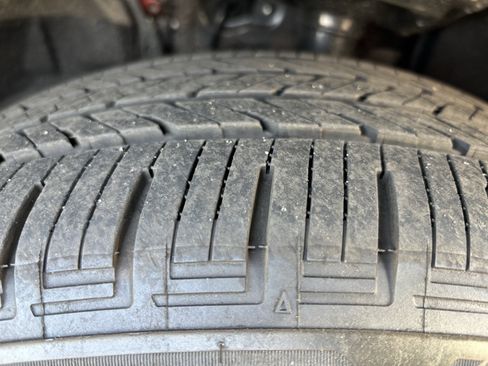 Used 2025 Lexus NX 350h AWD w/ Accessory Package (2T) image 13