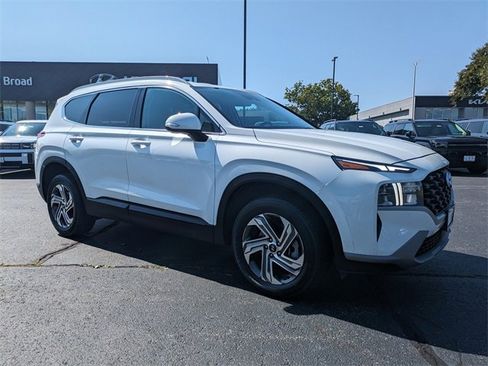 Used 2023 Hyundai Santa Fe SEL image 2