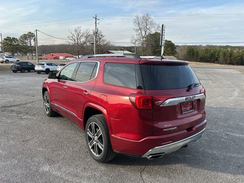 Used 2019 GMC Acadia Denali image 5