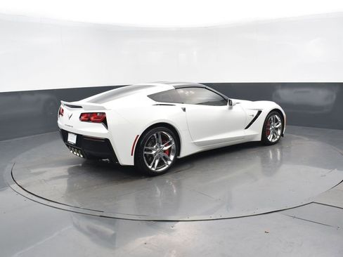Used 2017 Chevrolet Corvette Stingray Coupe image 6