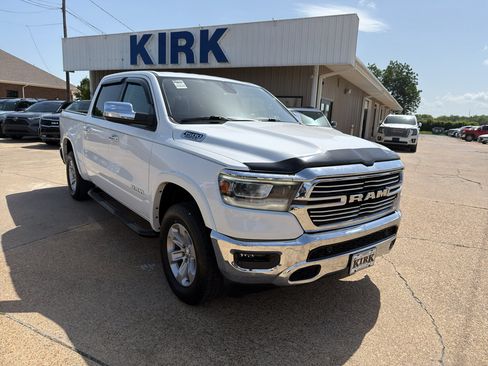 Used 2020 RAM 1500 Laramie AWD/4WD image 7