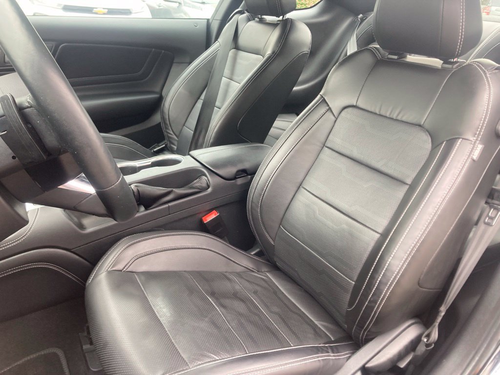 Used 2023 Ford Mustang GT Premium w/ Equipment Group 401A RWD image 20