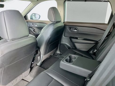 Used 2023 Nissan Rogue SL w/ SL Premium Package FWD image 32