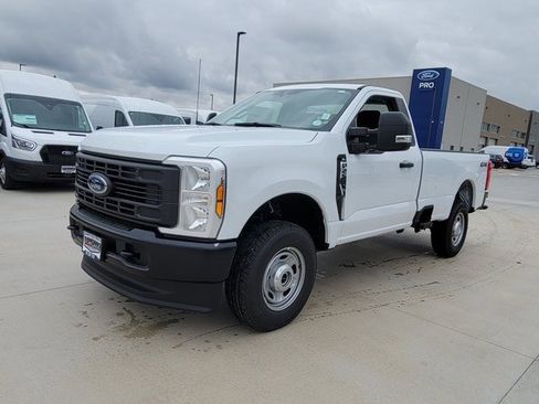New 2026 Ford F250 XL image 7