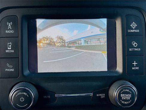 Used 2022 RAM 2500 Tradesman w/ Chrome Appearance Group image 14