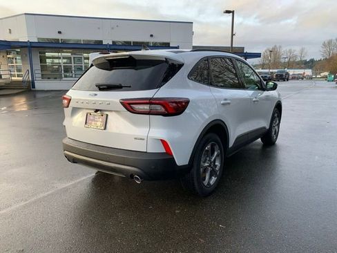 Certified 2025 Ford Escape ST-Line Elite w/ Tech Pack #1 image 8