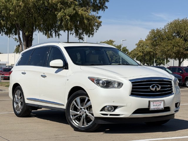 Used 2015 INFINITI QX60 FWD w/ Deluxe Touring Package image 2