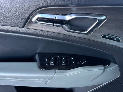 Certified 2024 Kia Sportage X-Line Prestige image 10