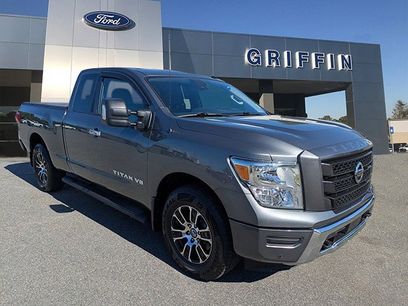 Used 2020 Nissan Titan SV w/ SV Convenience Package