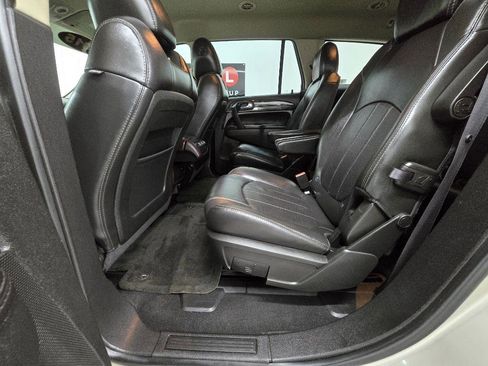 Used 2015 Buick Enclave Leather FWD image 16