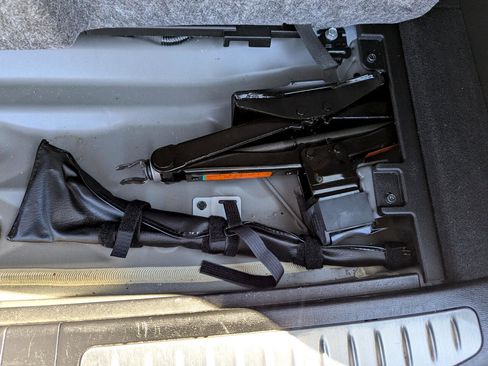 Used 2019 INFINITI QX80 Limited w/ All-Season Package image 61