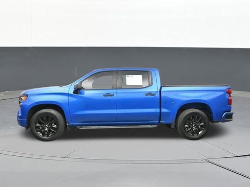 Used 2022 Chevrolet Silverado 1500 Custom AWD/4WD image 9