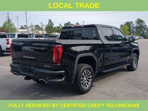 Used 2022 GMC Sierra 1500 AT4 w/ AT4 Premium Package image 6