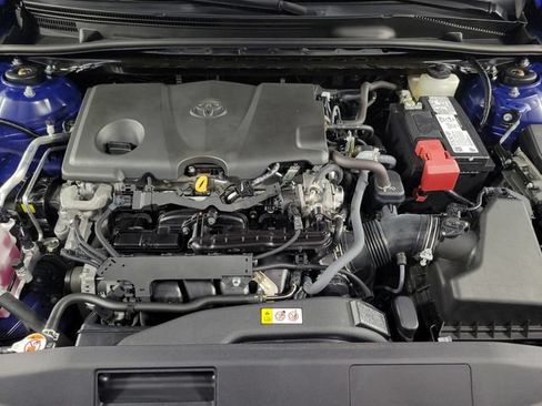 Used 2023 Toyota Camry SE w/ Convenience Package FWD image 13