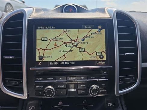 Used 2016 Porsche Cayenne AWD/4WD image 6