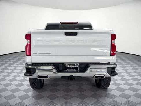 Used 2025 Chevrolet Silverado 1500 LTZ AWD/4WD image 11