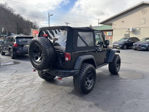 Used 2017 Jeep Wrangler Rubicon image 9