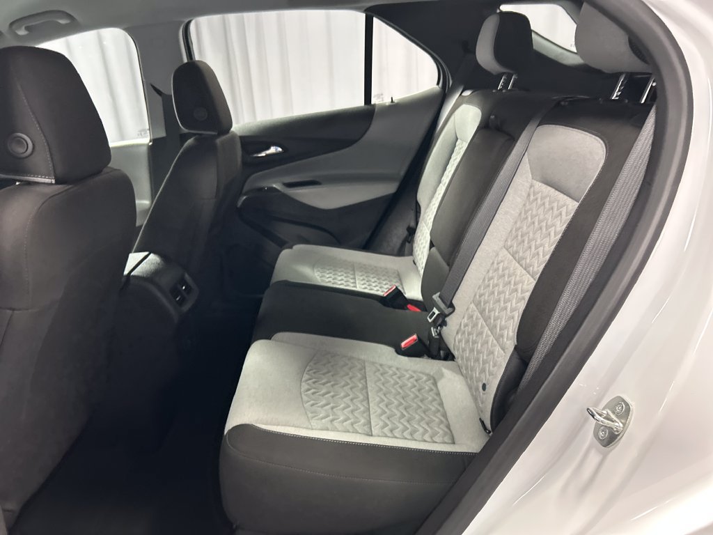 Used 2024 Chevrolet Equinox LS w/ Sport Edition FWD image 21