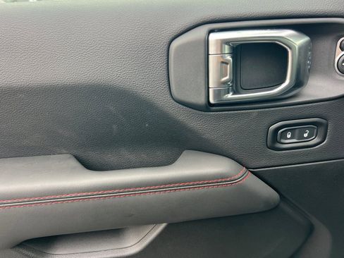 New 2026 Jeep Wrangler Unlimited Rubicon image 13