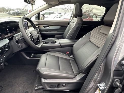 Certified 2025 Nissan Murano Platinum w/ Cargo Package image 25