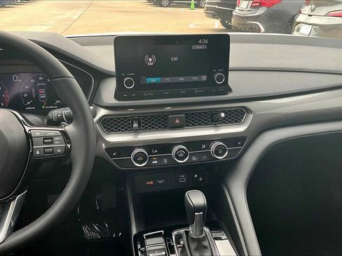 Used 2025 Acura Integra image 7