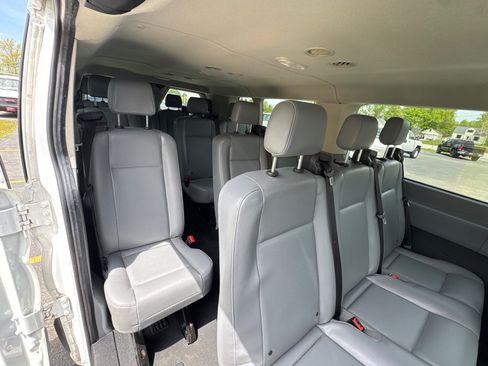Used 2018 Ford Transit 350 XL RWD image 13
