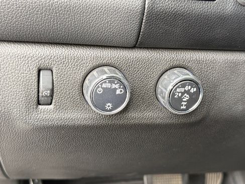 Used 2021 Chevrolet Colorado ZR2 image 14