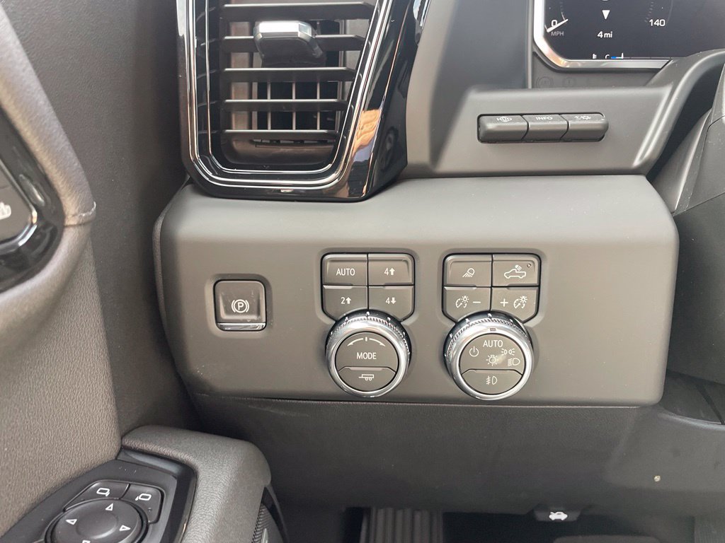New 2026 GMC Sierra 1500 AT4 w/ AT4 Premium Package AWD/4WD image 15