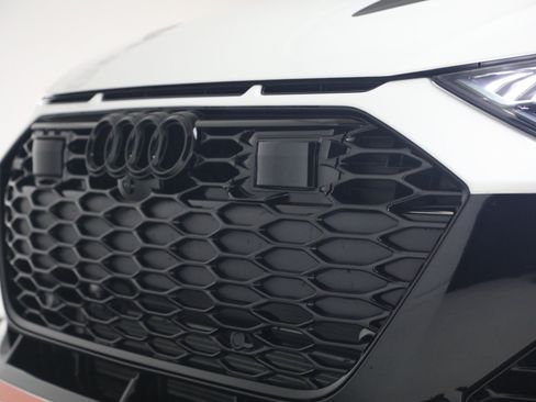 Used 2025 Audi RS 6 performance AWD/4WD image 32