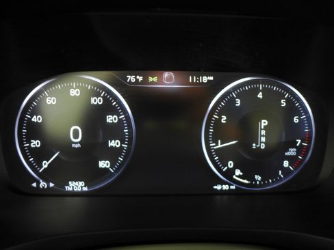 Used 2020 Volvo S60 T5 Momentum image 17