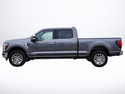 New 2025 Ford F150 Lariat w/ Equipment Group 501A Mid