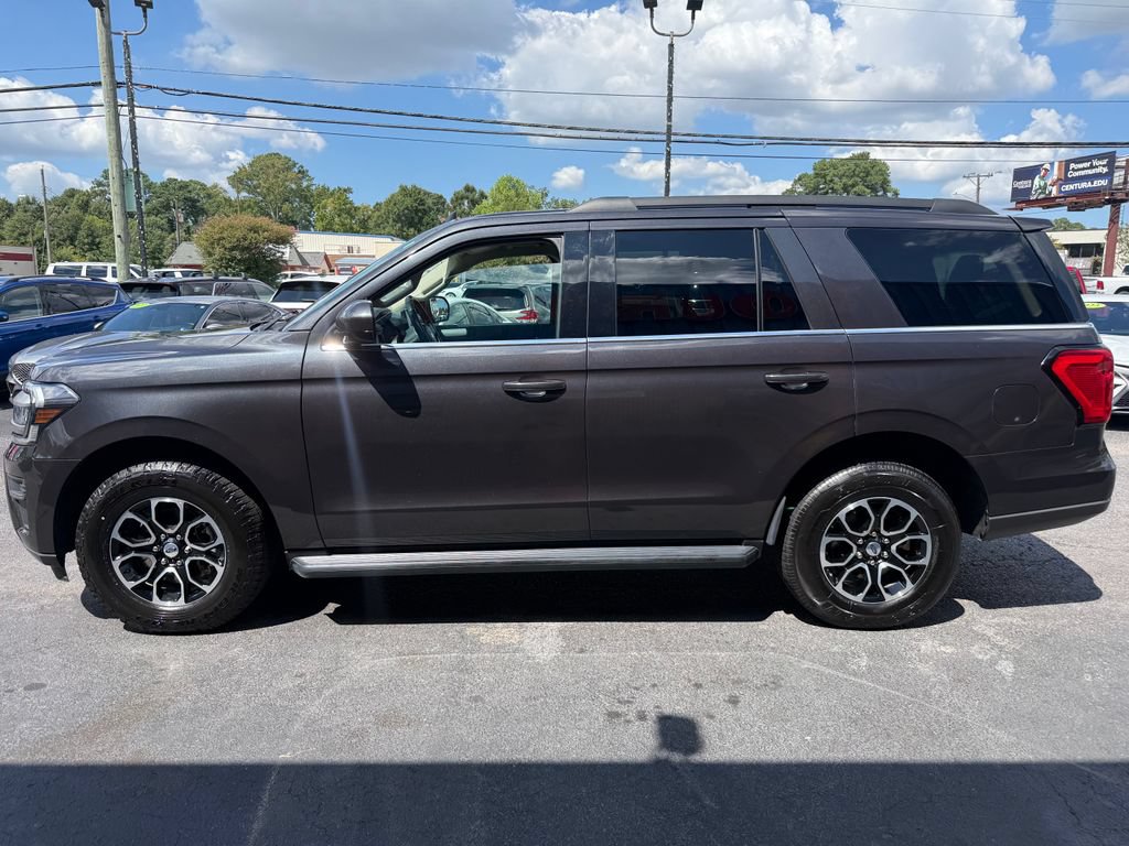 Used 2024 Ford Expedition XLT RWD image 10