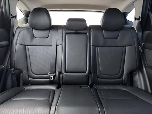 New 2026 Hyundai Tucson Limited image 16