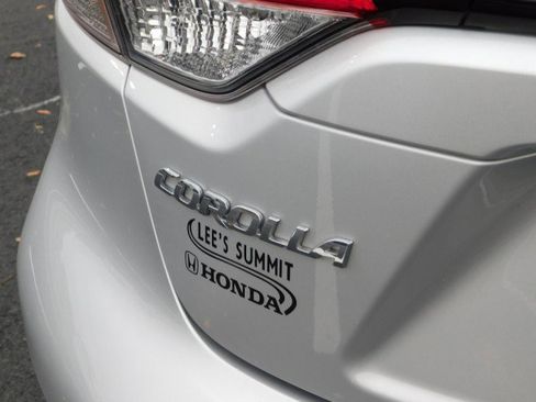 Used 2024 Toyota Corolla LE image 6