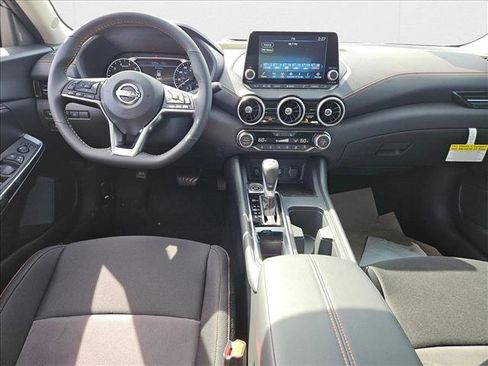 New 2025 Nissan Sentra SR image 12