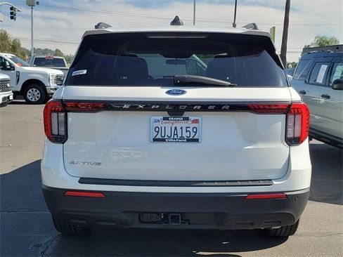 Used 2025 Ford Explorer Active image 24