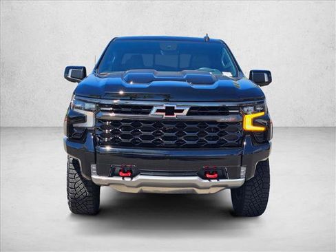 Used 2024 Chevrolet Silverado 1500 ZR2 w/ Technology Package image 2