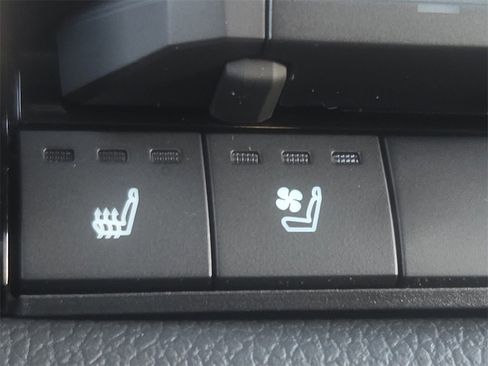 New 2026 Toyota Tundra Limited image 22