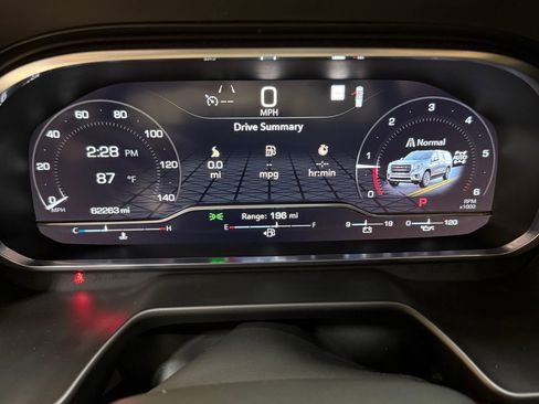 Used 2023 GMC Yukon AT4 w/ AT4 Premium Package image 19