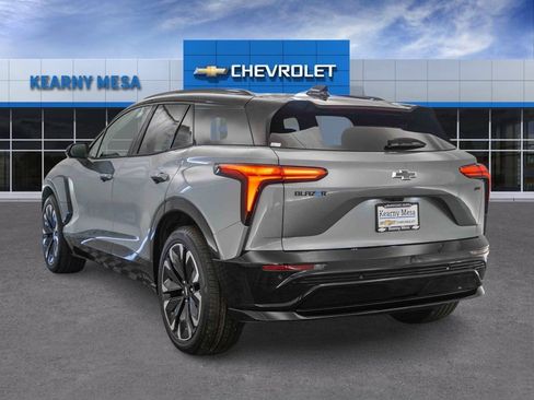 New 2026 Chevrolet Blazer EV RS image 6