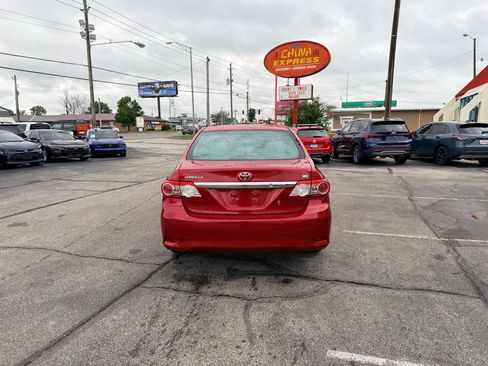 Used 2013 Toyota Corolla LE FWD image 8